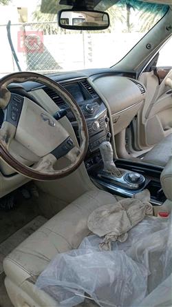Infiniti QX56